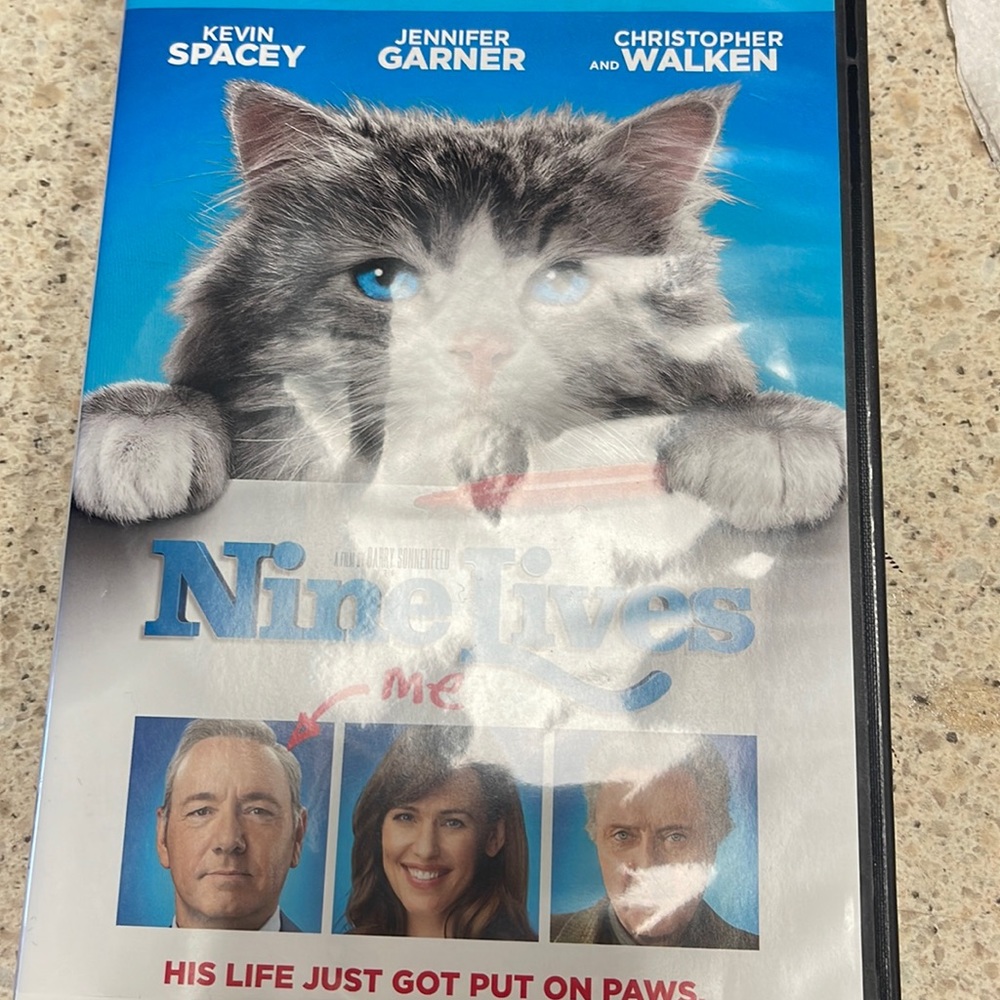 Nine lives dvd